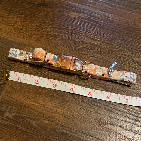 NIP Rose Gold Pink floral Dog Collar (see measurements) - Picture 4 of 4